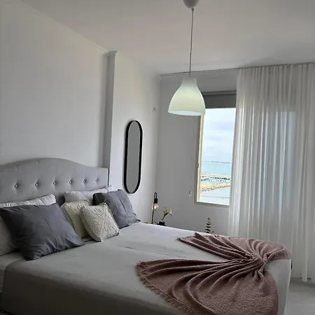 Seaview Aparment
